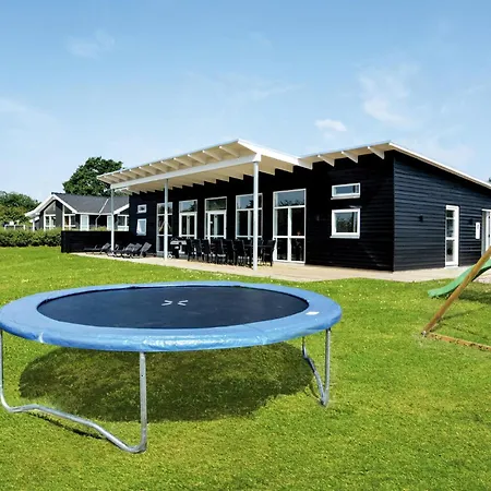 Awesome In Haderslev With Sauna * Store Anslet