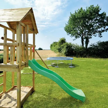 別荘 Awesome In Haderslev With Sauna *